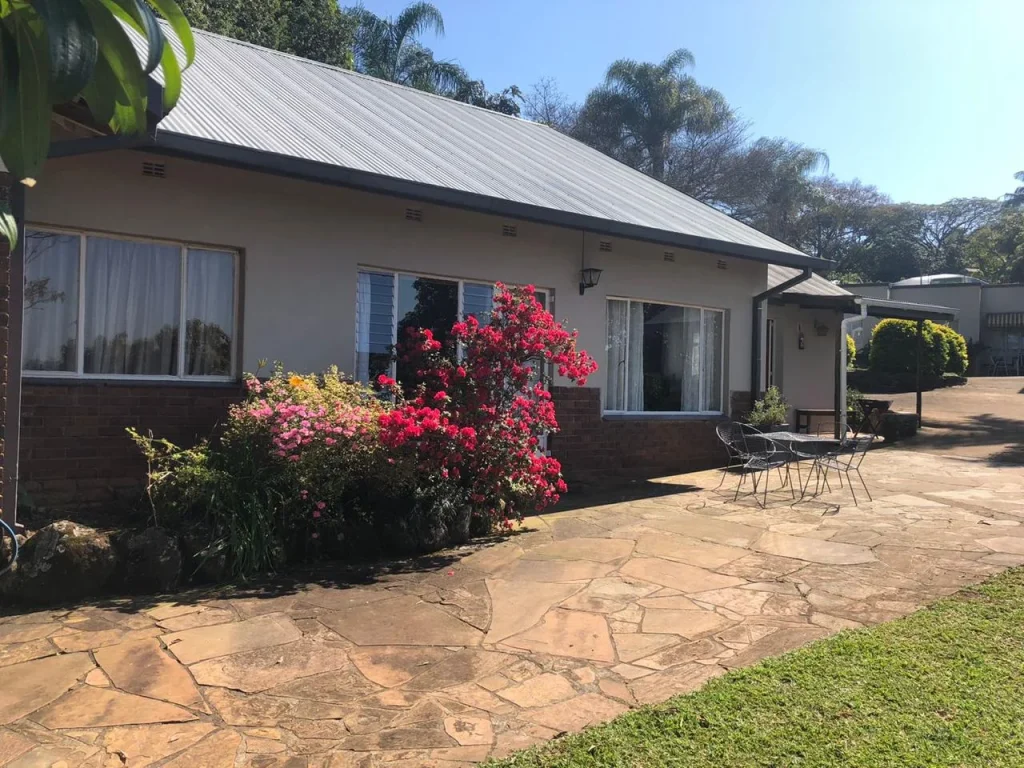 Long and short-term residential home on the estate